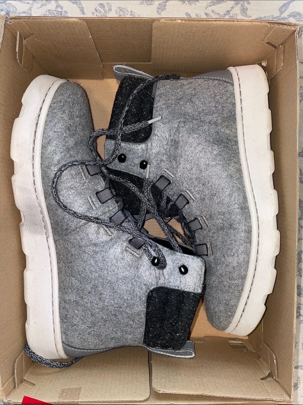 Cloudsteppers by Clark’s Men’s Gray Felt Lace-Up Boots